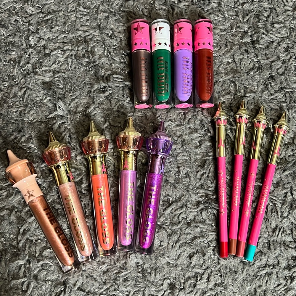 💄💋JS Lip Gloss/Liners/Liquid Lip 💋💄